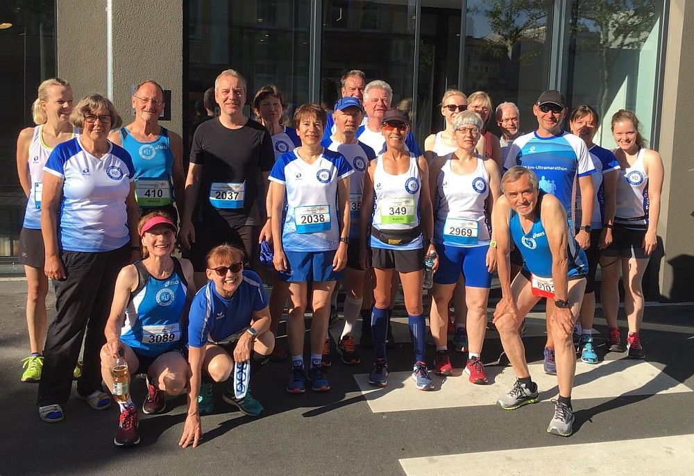 Erfolgreiche RLT-Vereinsreise zum Metropolmarathon Fürth